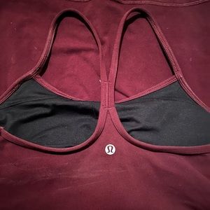 Lululemon tanktop with built in bra